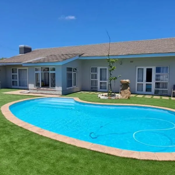 Southern Suburbs Stays, hôtel à Plumstead