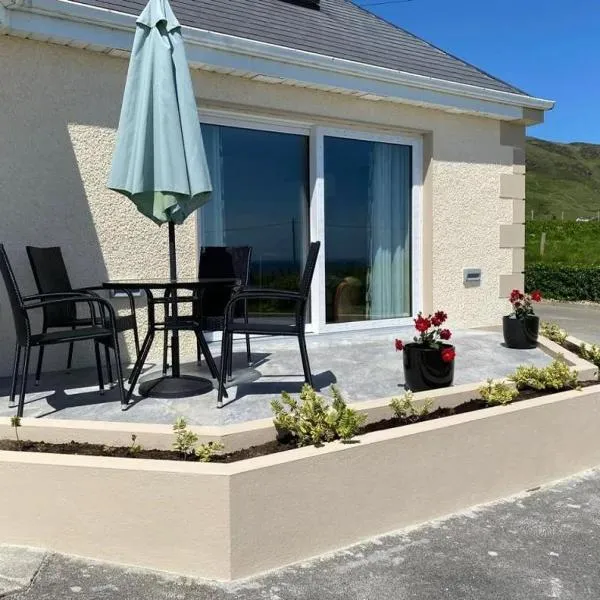 Ocean Spray Self Catering apartment, hotel in Kilcar