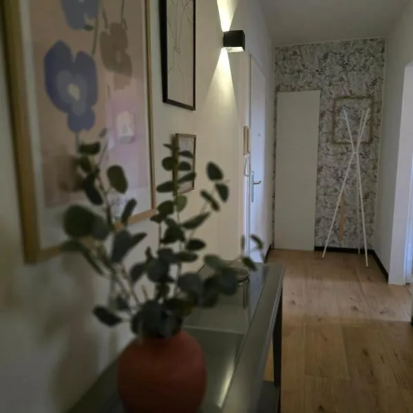 Zentrumsnah in Kassel - Balkon - Gratis Parken, hotel v destinaci Kassel