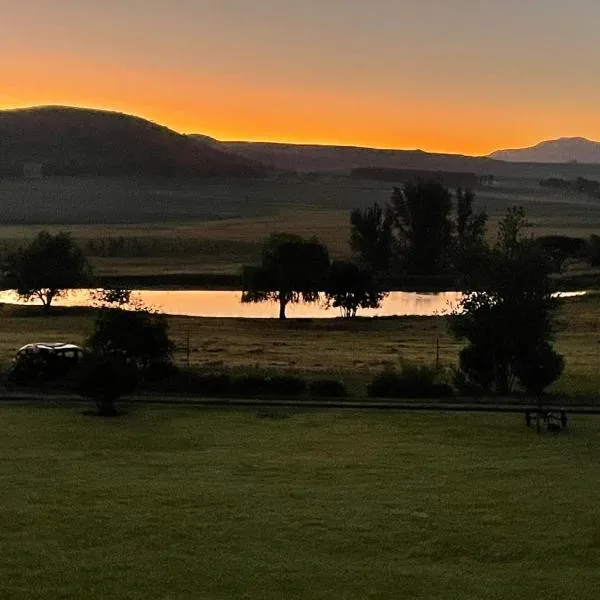 Farm Stays at Acorn Cottages, hotel in Forest Ranger