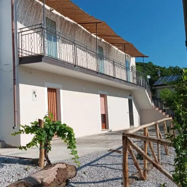 Affittacamere Nonna Ia, hotel v destinaci Lustra