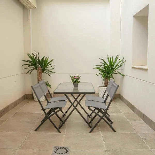 Apartamentos Turísticos Pilaria, hotel v destinaci Jaén