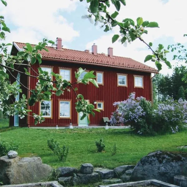 Allsta Gård Kretsloppshuset B&B, hotel v destinaci Bjärtrå