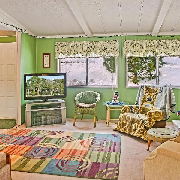 Huckleberry Cabin, hotel v destinaci Dryden