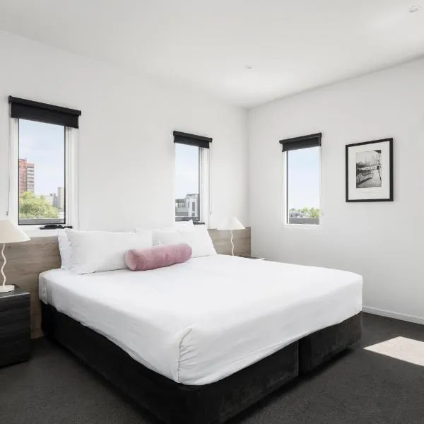 Tyrian Serviced Apartments Fitzroy、メルボルンのホテル
