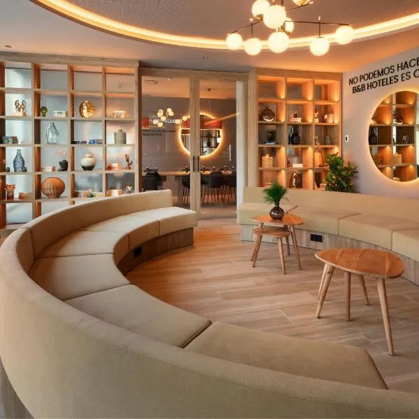 B&B HOTEL Madrid Carabanchel, hotel v destinaci Madrid