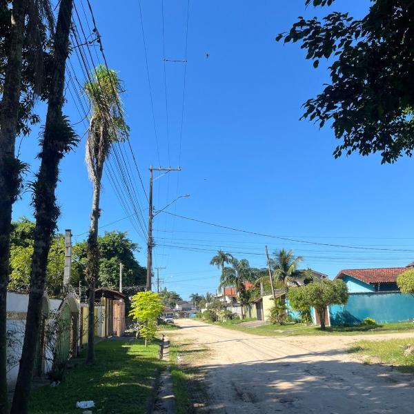 Casa de Paula , pé na areia Bertioga 777