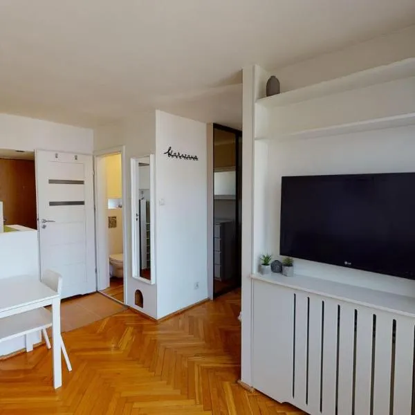 Studio in Centro "Stile Varsavia" con Check-in Automatico H24, hotel v destinácii Casale Monferrato
