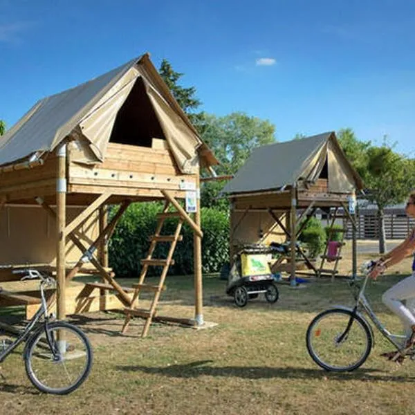 Camping Onlycamp le Paradis, hotel din Pons