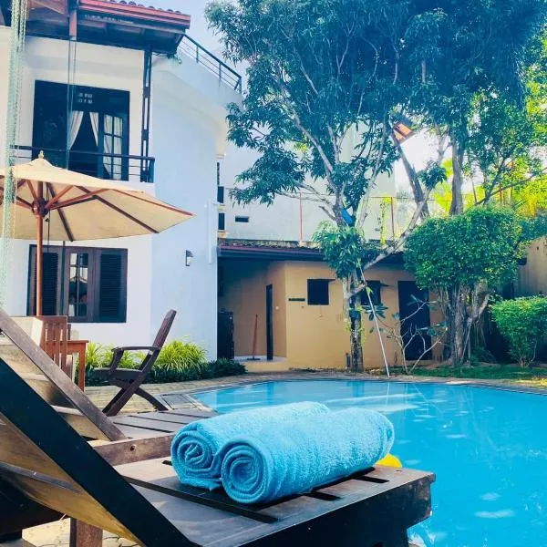 Aran Villa, hotel v destinaci Talangama South