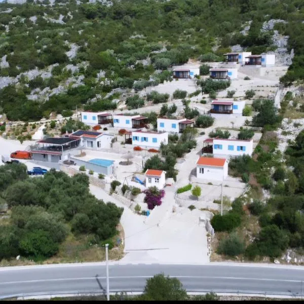 Camping Homes Grot, hotel Gradacban