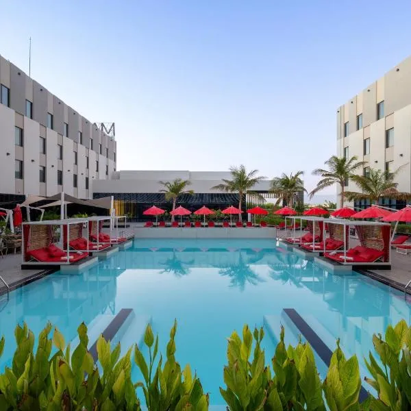Maani Muscat Hotel & Suites, hotel v destinaci Muscat