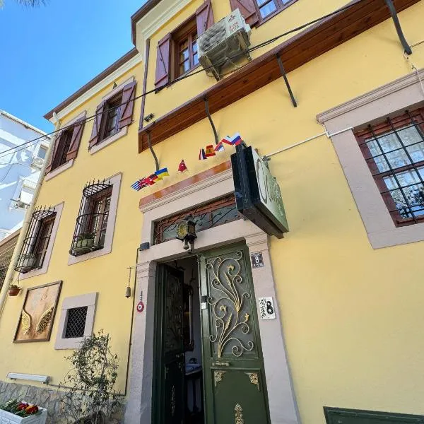Olivia1845 Guest House Ayvalık Over 16 Years Old, hotel in Ayvalık