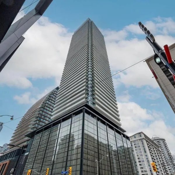The Teahouse Condos by GLOBALSTAY in Downtown Toronto, хотел в Торонто