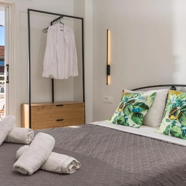 Avouris 2 Bedroom Apartment & Studios, hotel v destinácii Plános