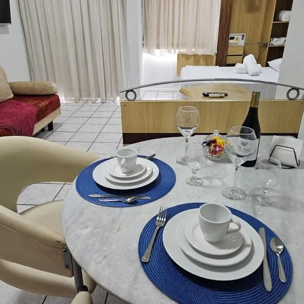 Loft em Jardim da Penha - na orla, khách sạn ở Vitória