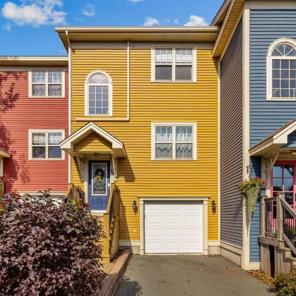 Freshwater Joys Jellybean 4br Gem In St John's, hotel in St. John's