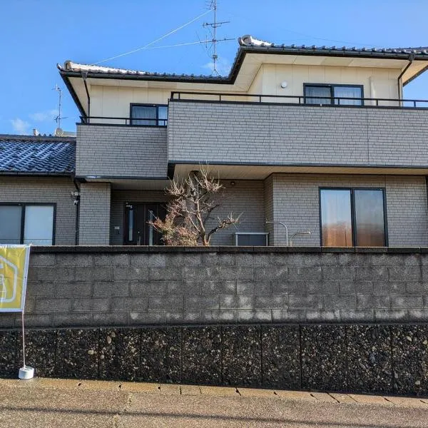Villa Tojinbo ヴィラ東尋坊 1棟貸切10人 東尋坊5分 芝政15分 恐竜博物館55分 かに, hotel v destinaci Sakai