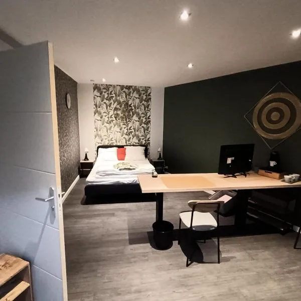 Chambre avec entrée privative, hotel v destinaci Plémet