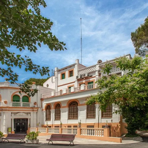 Balneario de Cofrentes, hotel in Villar de Ves