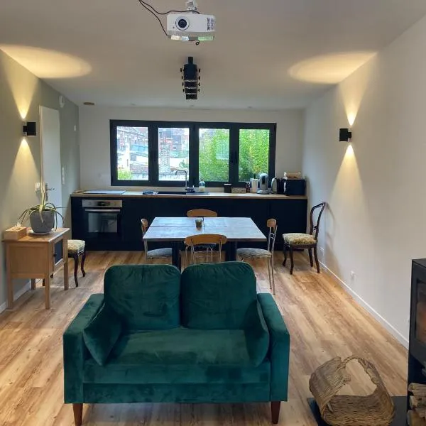 Atelier du 6, hotel in Hellemmes-Lille