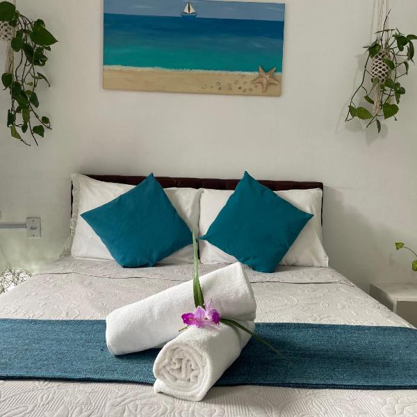 Suites Casa Azul-Vila do Abraão- conforto, limpeza, ótima localização - Foto 4