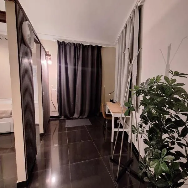 Smarthome Suites Centro Storico Collegno, hotel v destinácii Collegno