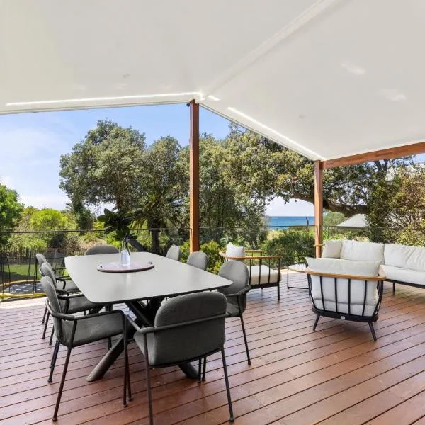 Surfspray I Pet Friendly I Absolute Beachfront, hotel in Culburra Beach