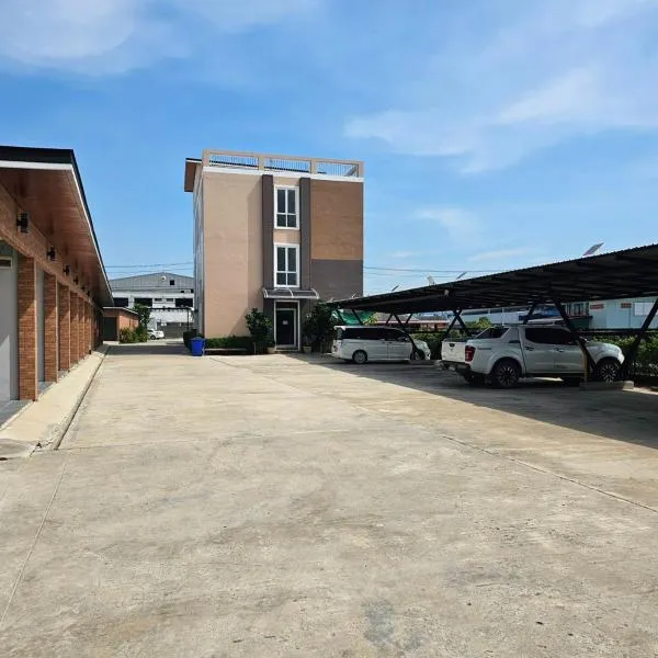 Sky and Star Loft, hotel v destinaci Ban Bang Phaniang
