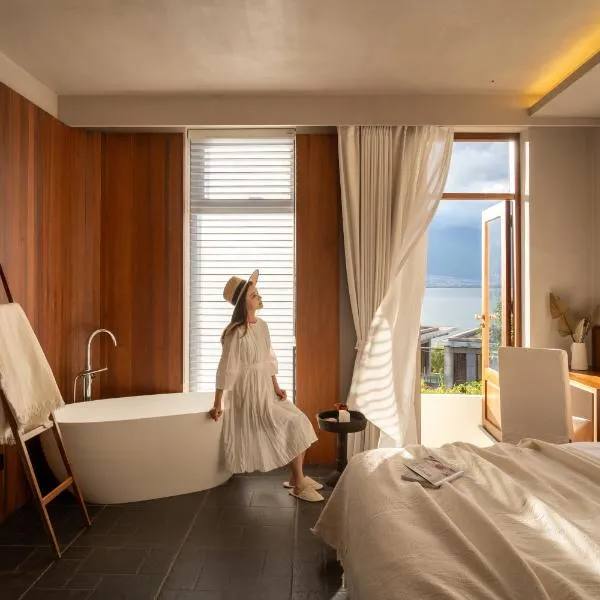 Erhai Seaview Garden Villa &Dali Airport&English speaking, hotel en Dali