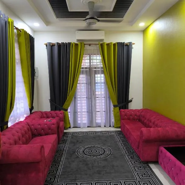 Homestay MamaYa Tok Bok, hotelli kohteessa Macang