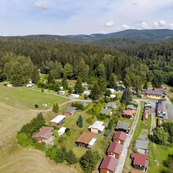 Campingplatz am Waldbad, hotel v destinaci Breitenbach