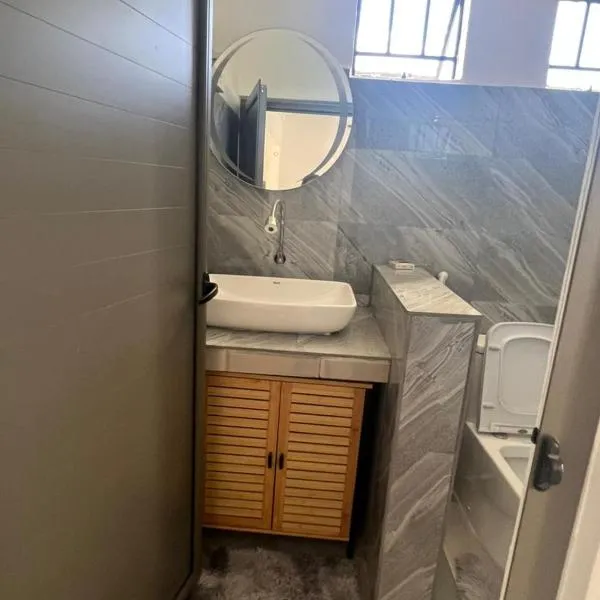 Cozy studio at beaubassin opposite intermart, hotell sihtkohas Beau Bassin