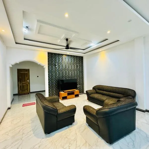 Trinco Town Family Guest House, hotel v destinaci Trincomalee