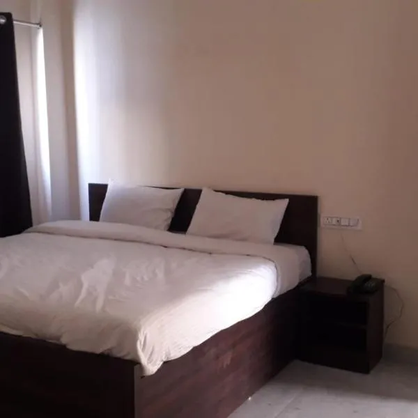 PYC Sitapur, hotel v destinaci Sonprayag