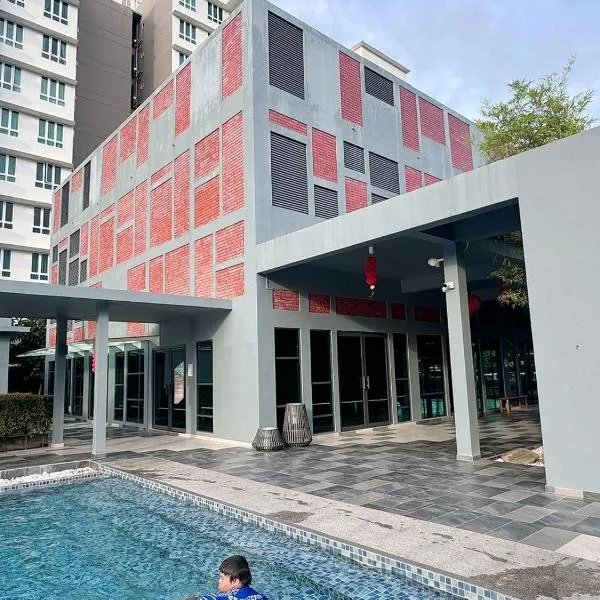 Sri indah 3 bedrooms Condominium Homestay, hotel v destinaci Sandakan