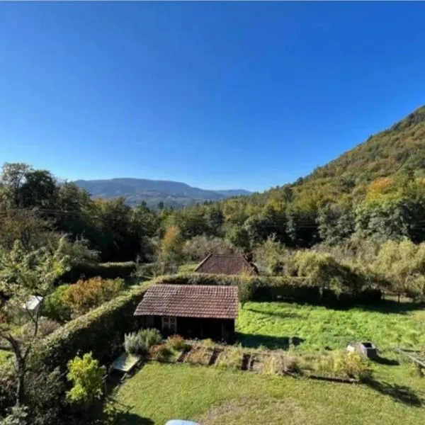 De l'herbe jusqu'aux genoux - appartement 60 m2, hotel v destinaci La Vancelle