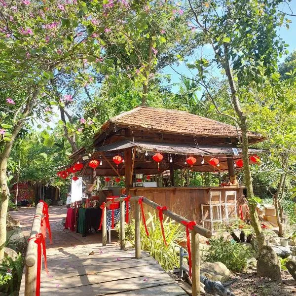 LUX HOME Phước Hải, hotel v destinaci Hội Mỹ