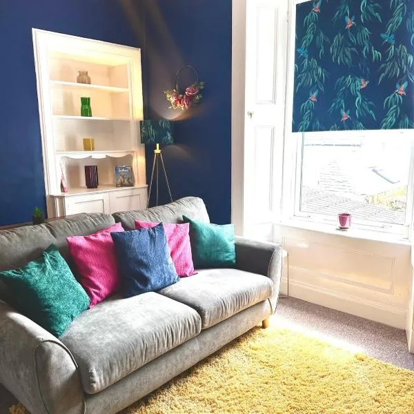 Small Cosy Flat, hotel v destinaci Helensburgh