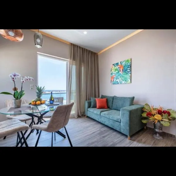 Big Blue suites 1, hotel in Ierápetra