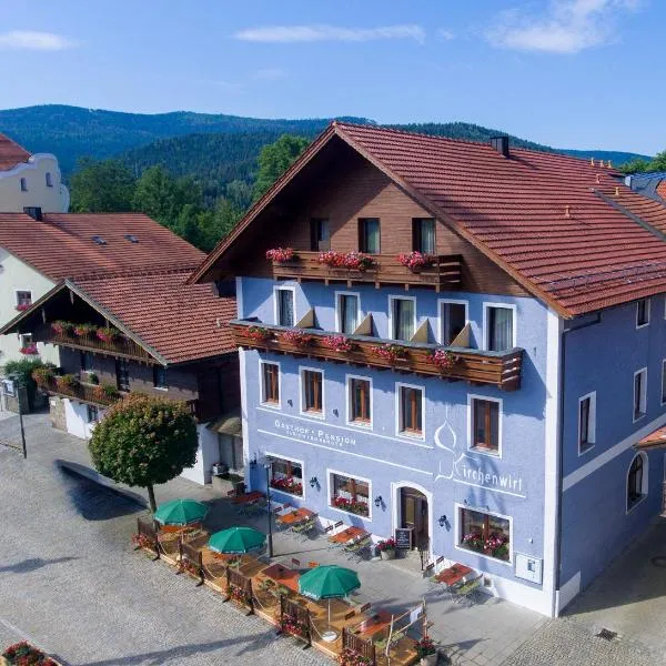 Zum Kirchenwirt, hotel v destinaci Lam