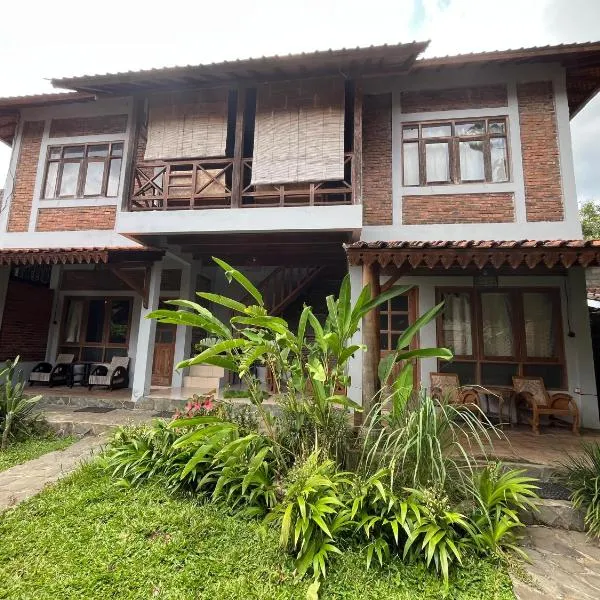 Saka Homestay Boutique & Cafe – hotel w mieście Borobudur