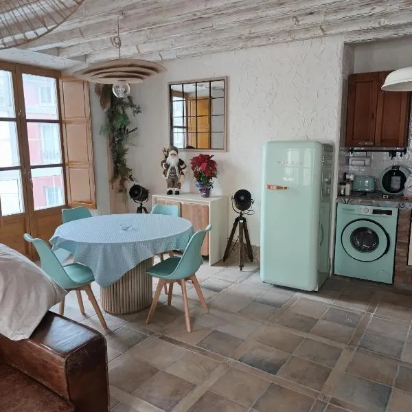 RUSTIC Home, hotel in Burgos