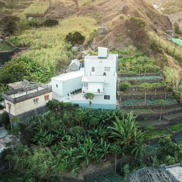 Bentub Home pousada, hotel v destinaci Ribeira Grande