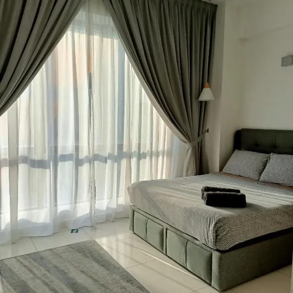 Studio 14 Vacation with Pool in Shah Alam City, hotel in Shah Alam