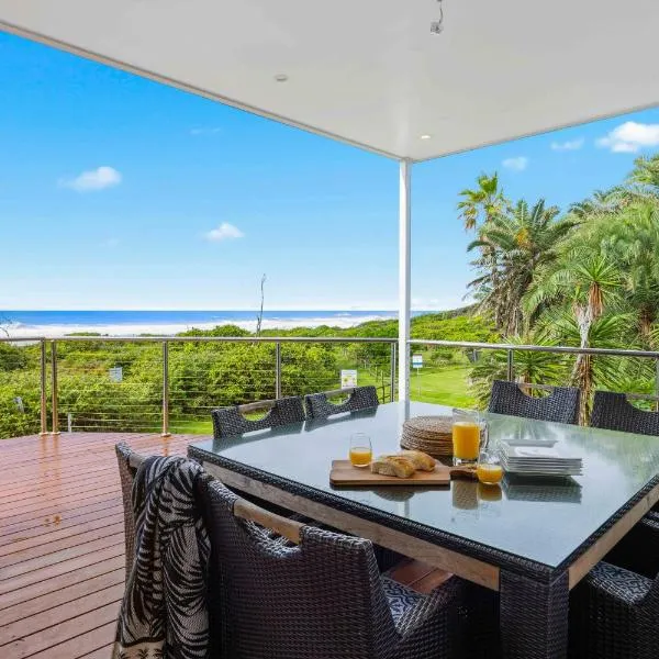 The Vibe Beach House - direct beach access, spa, hotel a Lake Cathie