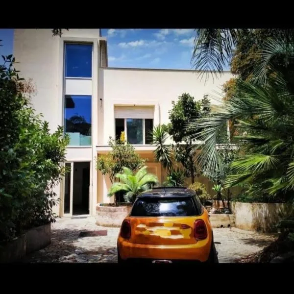 Villa Maya – hotel w mieście Villa San Giovanni
