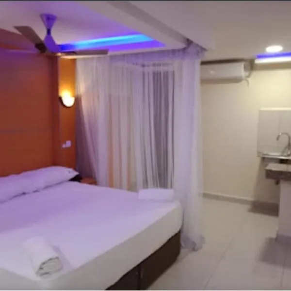 Glory Holiday Resort, hotel di Mombasa