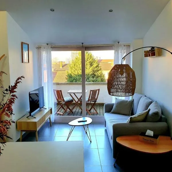 L'Or du temps, appartement cosy, hotel in Roanne