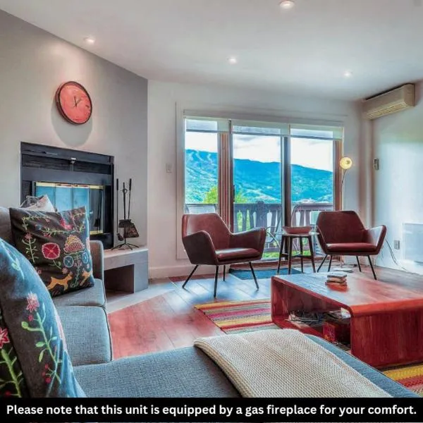 Amazing Lakemountain View 5min To Tremblant464, hotell i Mont-Tremblant